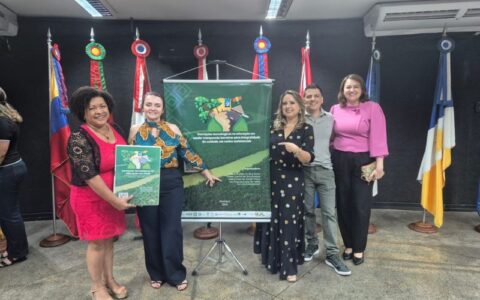 Livro sobre inovações tecnológicas em saúde é lançado em Manaus