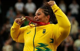 Com direito a recorde paralímpico, Tayana Medeiros conquista o ouro