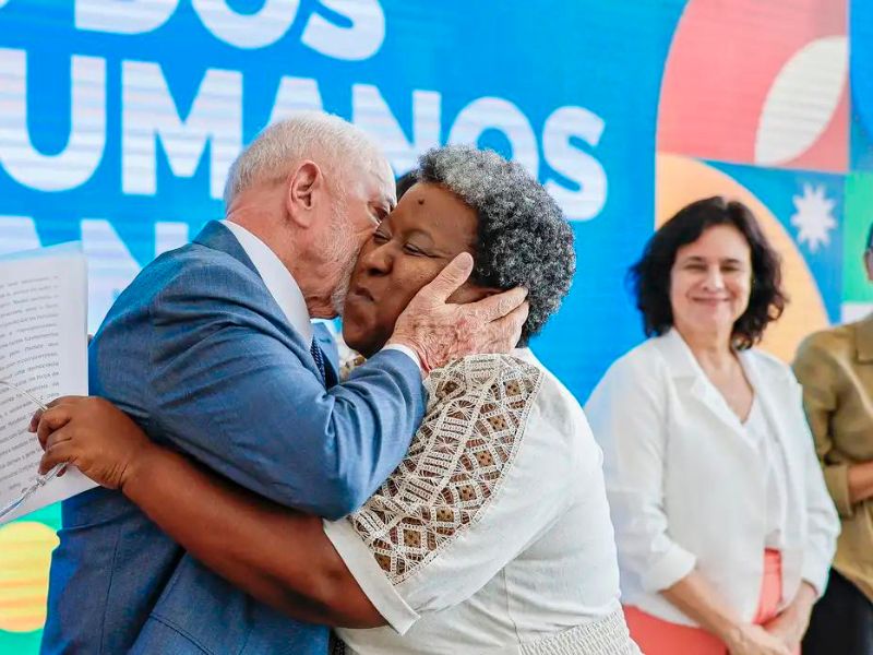 Macaé Evaristo