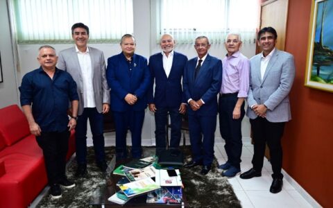 Dia do Auditor Fiscal é celebrado com palestras e homenagens, no Sindifisco-AM