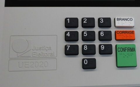 Termina hoje o prazo para partidos substituírem candidatos impedidos de concorrer