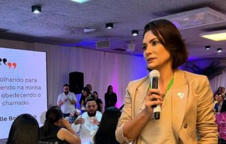 Caminhada e encontro com mulheres estão na agenda de Michelle em Manaus