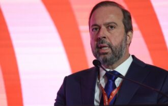 Consumidor poderá escolher fornecedor de energia, afirma ministro Alexandre Silveira