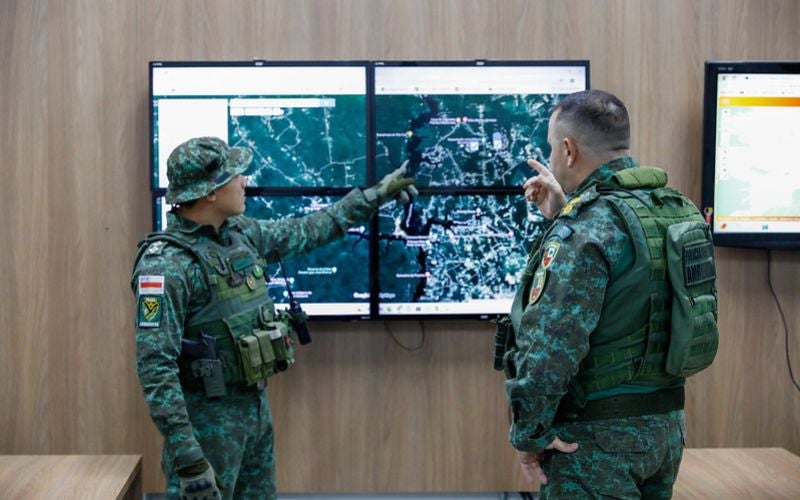 Governo investe em tecnologias para combater incêndios e monitorar a qualidade do ar durante estiagem