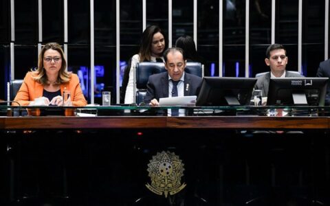 Debatedores pedem ações conjuntas para enfrentar incêndios e mudanças climáticas