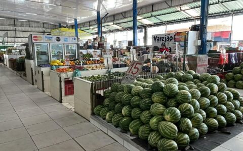 População já sente os impactos da seca com alta no preço de produtos regionais