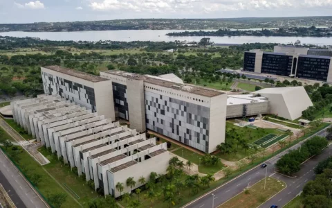 STJ nega habeas corpus a influenciadora Deolane Bezerra