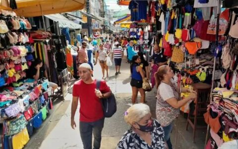 Comércio nos feriados - Foto: Antônio Mendes/ Portal AM1