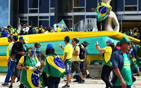 8/1 muda patamar da segurança presidencial, com câmeras, vidros blindados e mais vigilantes