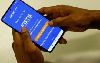 Trabalhadores que optaram pelo saque-aniversário podem sacar saldo do FGTS
