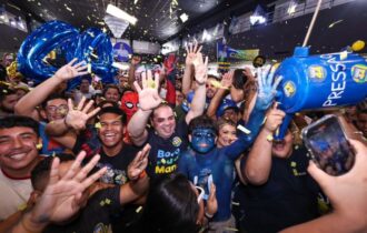Cidade firma compromisso com a juventude em evento com mais de 5 mil jovens