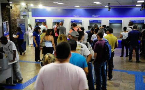 bpc-mais-de-300-mil-beneficiar