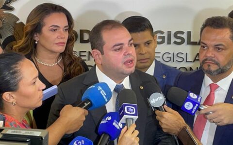 Em nova eleição na Aleam, Roberto Cidade é reeleito para biênio de 2025-2027