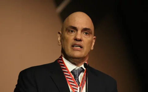 moraes-diz-que-x-pagou-multa-e