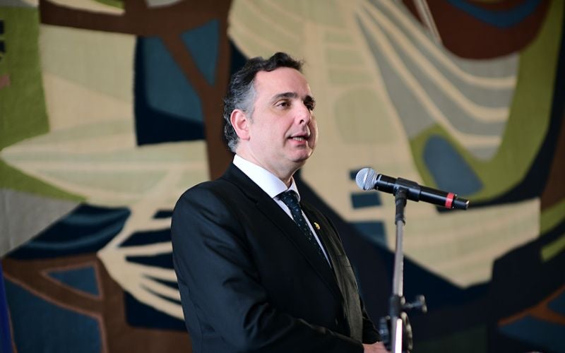 Pacheco alerta para inconstitucionalidade de PECs de deputados sobre o STF