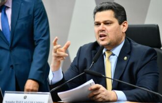 Partidos apoiam Alcolumbre para a presidência do Senado em 2025