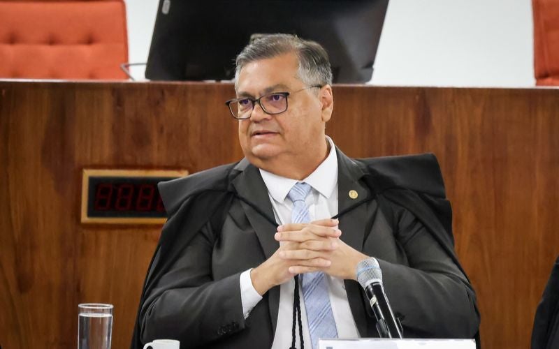 STF: Dino afirma que são necessárias novas normas para conter abuso de poder nas eleições