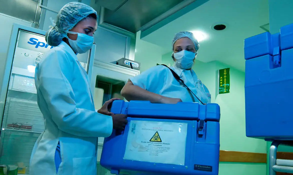 transplante-com-hiv-ex-secreta