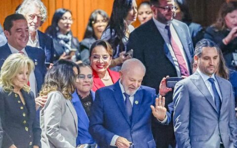apos-troca-de-aeronave-lula-re