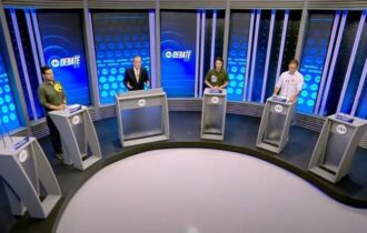 especialista-critica-posturas-