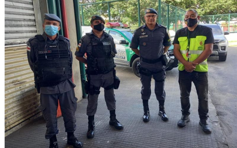 Integrantes das forças de segurança com armas devem ficar a 100 m de locais de votação