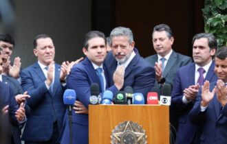 lira-escolhe-apoiar-hugo-mota-