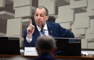 Omar Aziz dispara contra o governo, "me espanta é a demora do Governo em mandar tirar do ar todas essas bets "