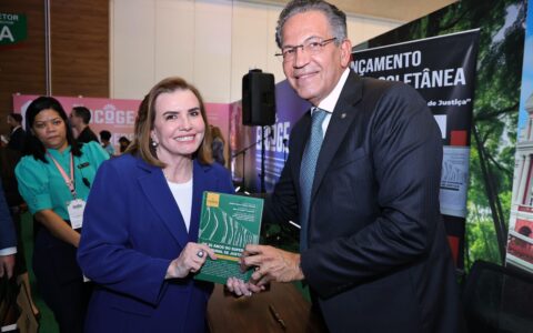 conselheiros-do-tce-prestigiam