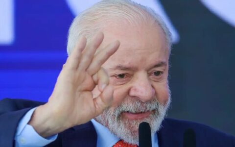 estou-vivo-diz-lula-sobre-tent