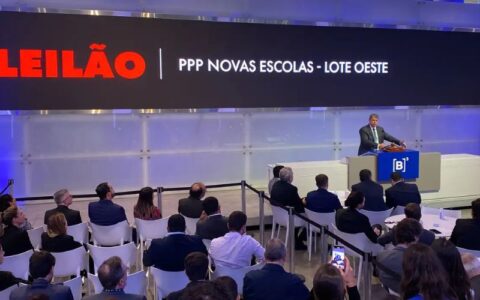 Justiça de São Paulo suspende leilão de concessão de escolas estaduais
