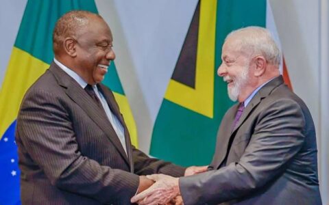 Lula conversa de maneira remota com presidente da África do Sul