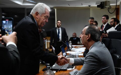 omar-aziz-nao-quer-relatoria-d