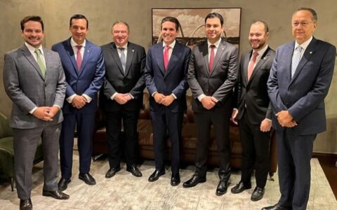 reuniao-inconclusadiz-atila-li