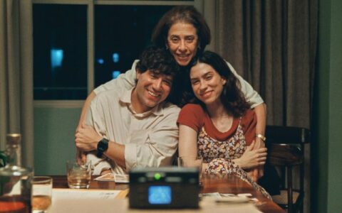 ainda-estou-aqui-faz-2-milhoes