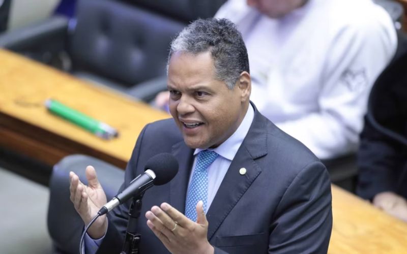 antonio-brito-mantem-candidatu