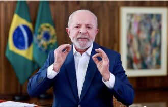golpistas-do-8-de-janeiro-moni