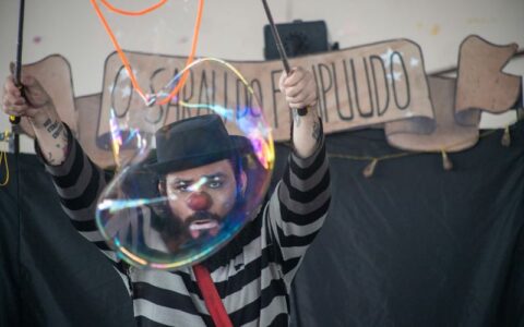 novembro-com-sessoes-de-teatro