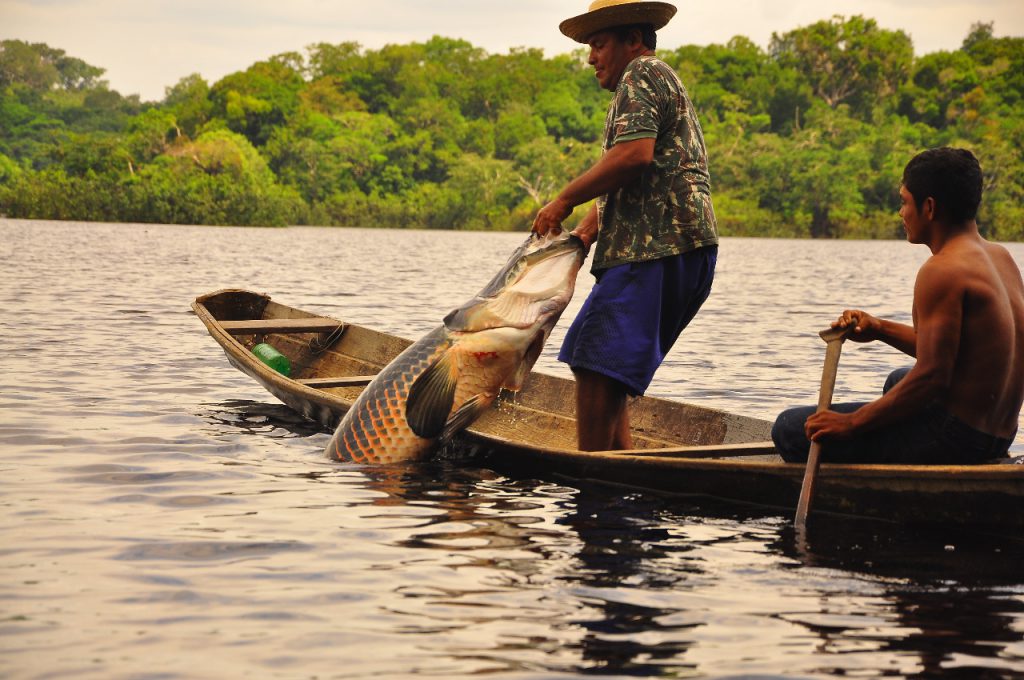 pescadores-devem-fazer-o-recad