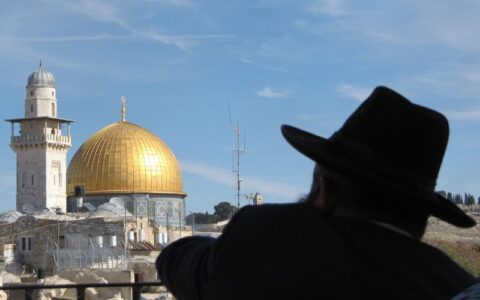 Rabino israelense - Foto: Pixabay/neufal54