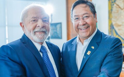 Lula discute obras nas áreas de gás e energia com presidente da Bolívia