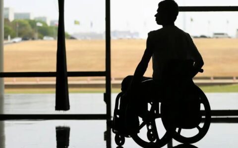 Comissão aprova projeto que isenta de IPI o material usado para adaptar veículo de pessoa com deficiência