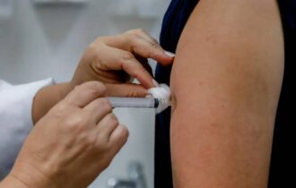 A cada 100 pessoas que têm tétano, cerca de 30 morrem
