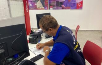 banco-e-autuado-por-descumprir