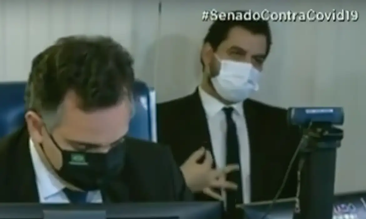 ex-assessor-de-bolsonaro-e-con
