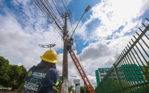 governo-moderniza-iluminacao-p