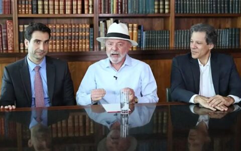 lula-diz-que-governo-nao-vai-i