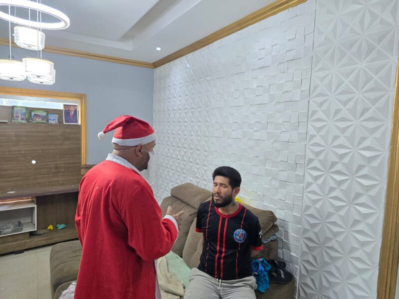 papai-noel-prende-foragido-do-