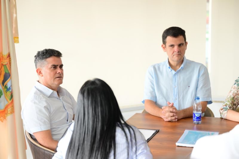 prefeito-david-almeida-e-equip