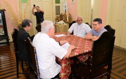 prefeito-david-almeida-realiza