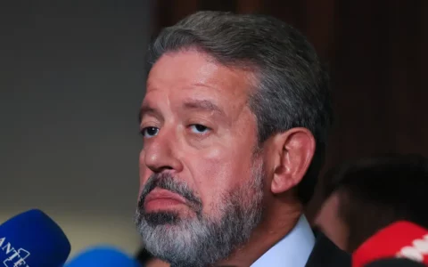 sem-acordo-na-ccj-lira-vai-pau